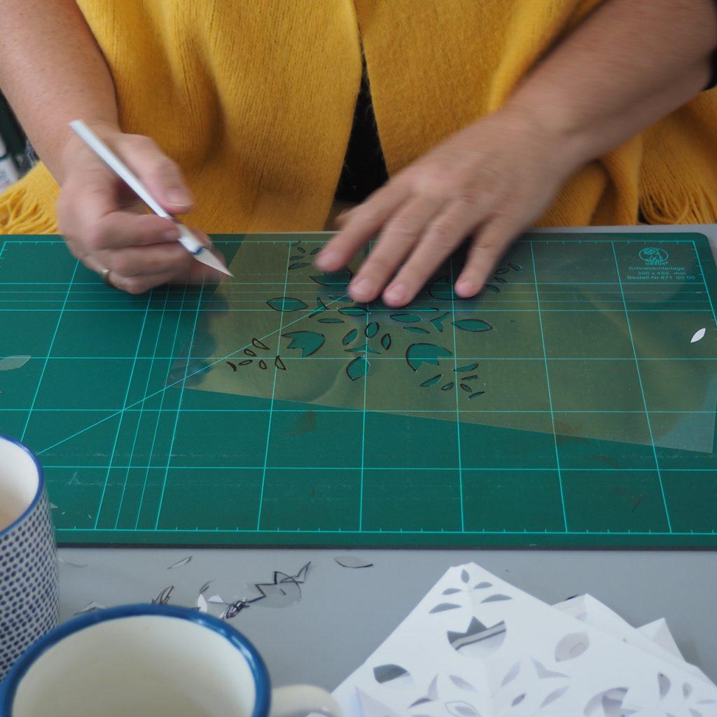 Scherenschnitt-Musterentwürfe im Workshop nach ©müllerinart