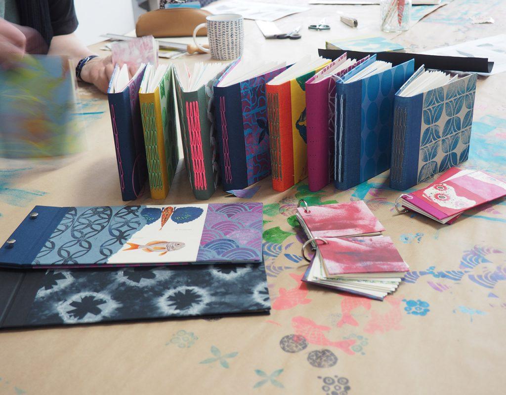 Bunte Bücher Workshop im Mai ©muellerinart