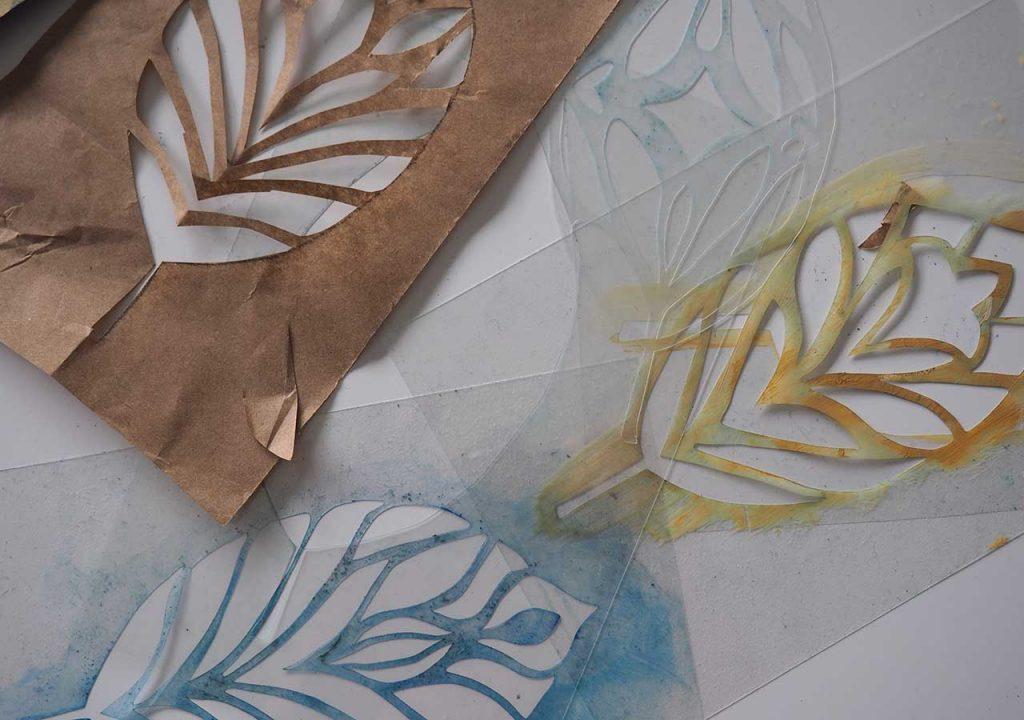 Schablonendruck Blätter nach ©muellerinartstudio