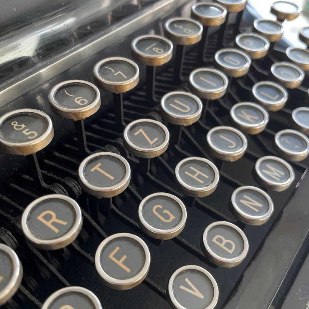 Schreibmaschine ©muellerinartstudio