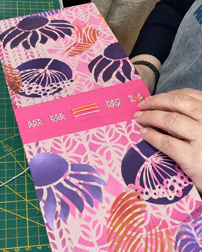 Bunte Bücher Workshop ©muellerinartstudio