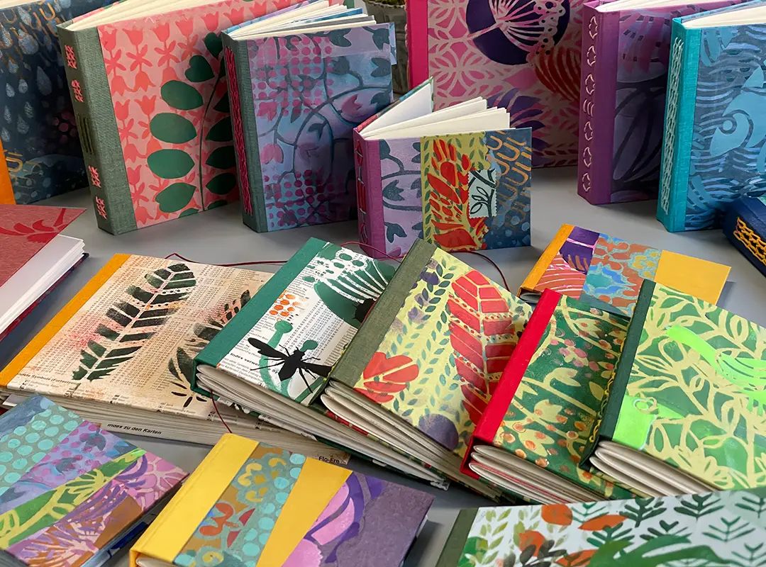 Bunte Bücher Workshop ©muellerinartstudio