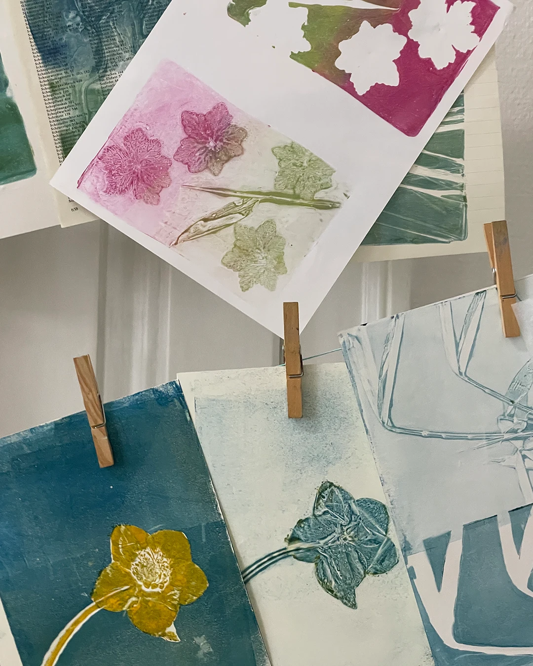 Frühlingsdruckerei "Bunte Blätter" ©muellerinartstudio