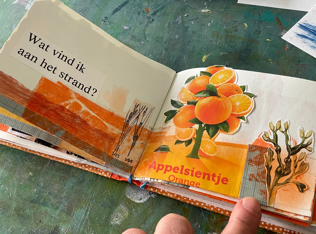 Monatsbüchlein Orange April 2026 ©muellerinartstudio