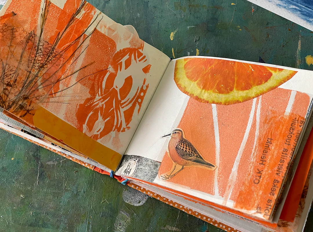 Monatsbüchlein Orange April 2026 ©muellerinartstudio